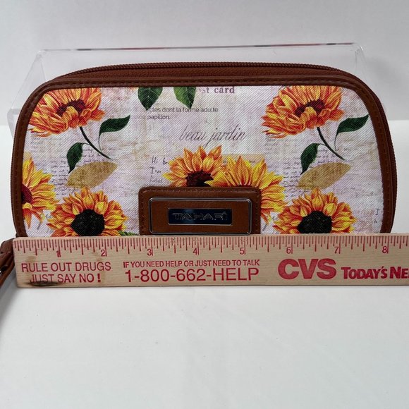 TAHARI Floral Zip-Around Clutch Wallet Wristlet Yellow Flowers Vinyl Wallet - Picture 6 of 10